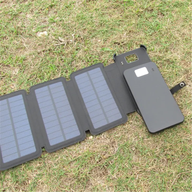 Foldable Solar Power Bank with Detachable Design